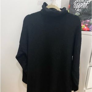 Oversized Turtle Neck